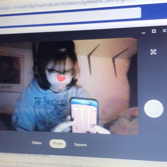 Meet your Posher, Delyla - Picture 1 of 1